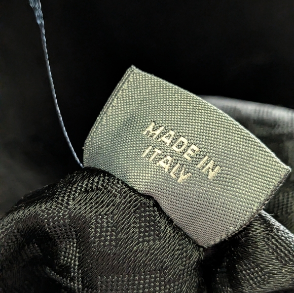 Bally Vintage Black Raw Silk Crossbody Bag with Gold Chain Detail - Picture 8 of 12